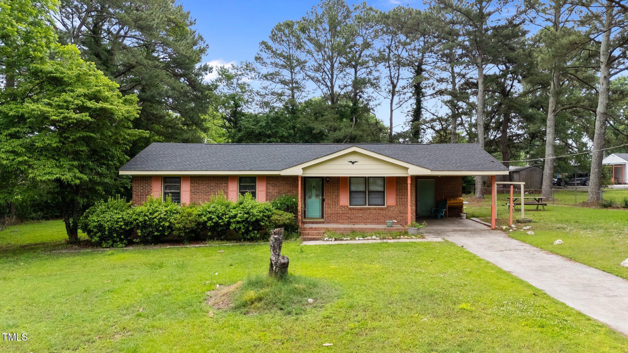 5110 White Oak Loop