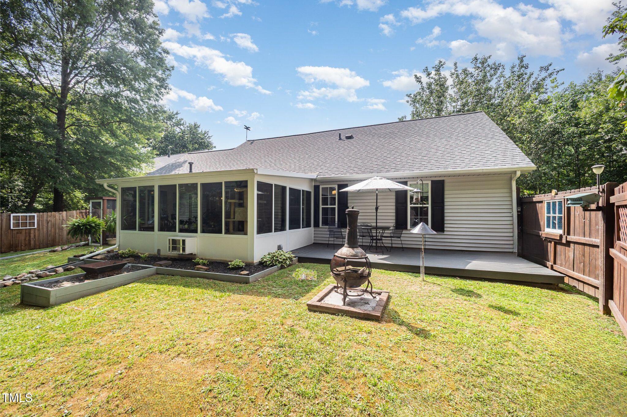 105 Fox Den Court