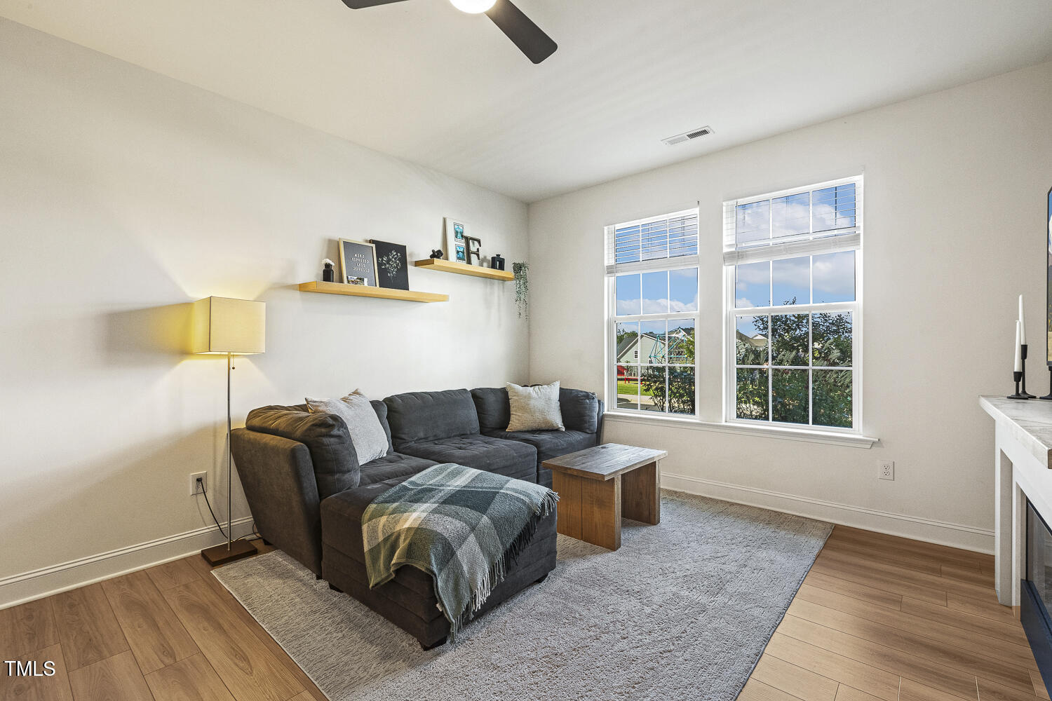 1842 Grassy Falls Lane