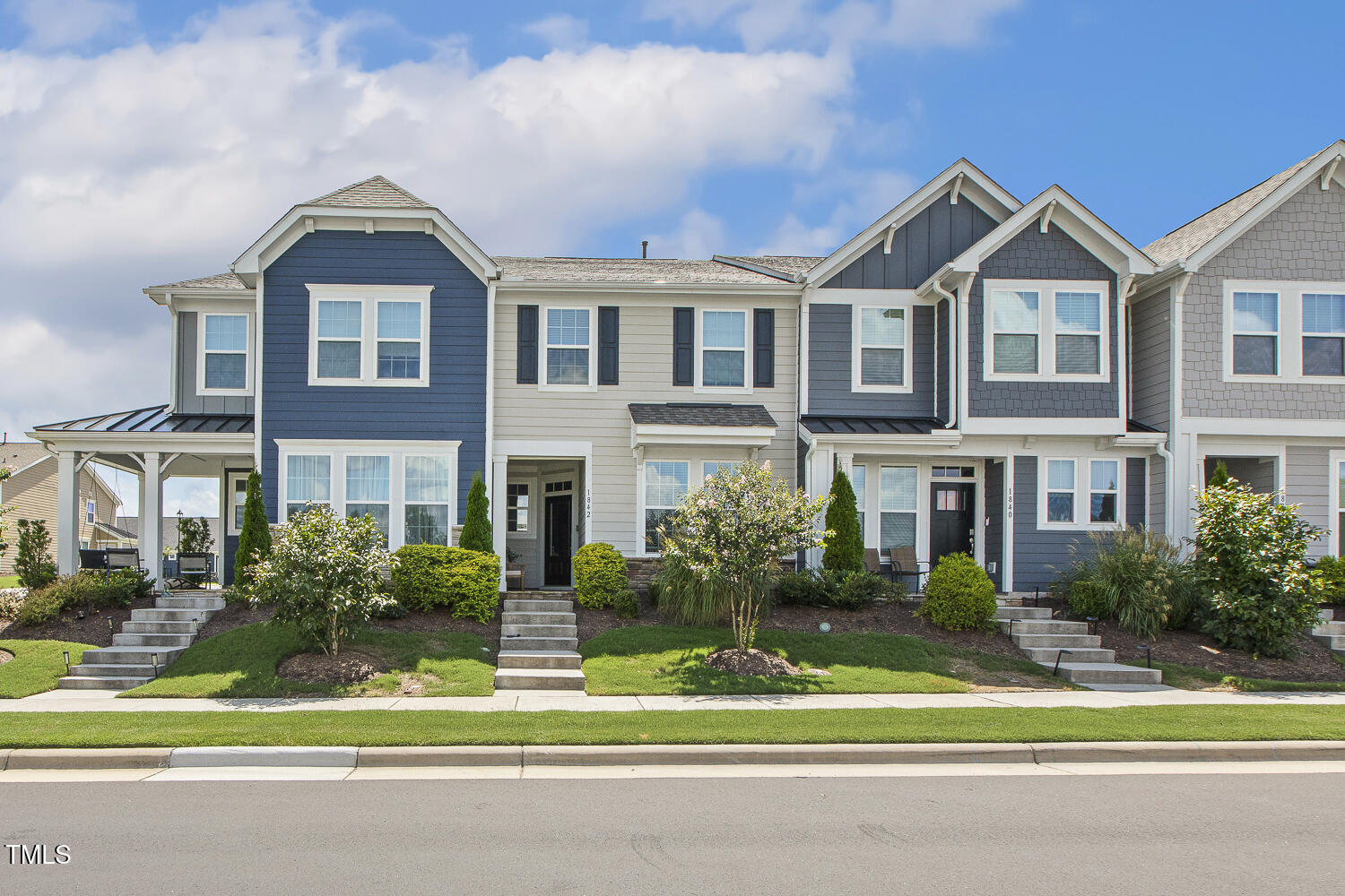 1842 Grassy Falls Lane