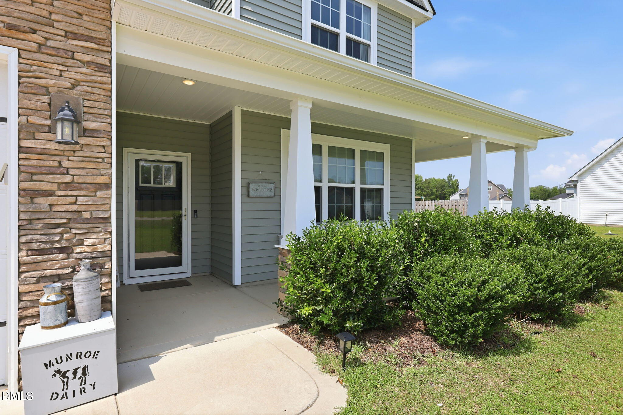 1612 Lizzie Lou Court