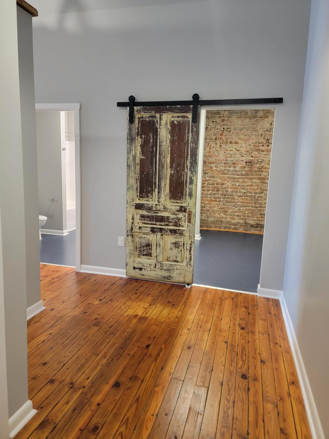112 N Birch Avenue Apt 2D