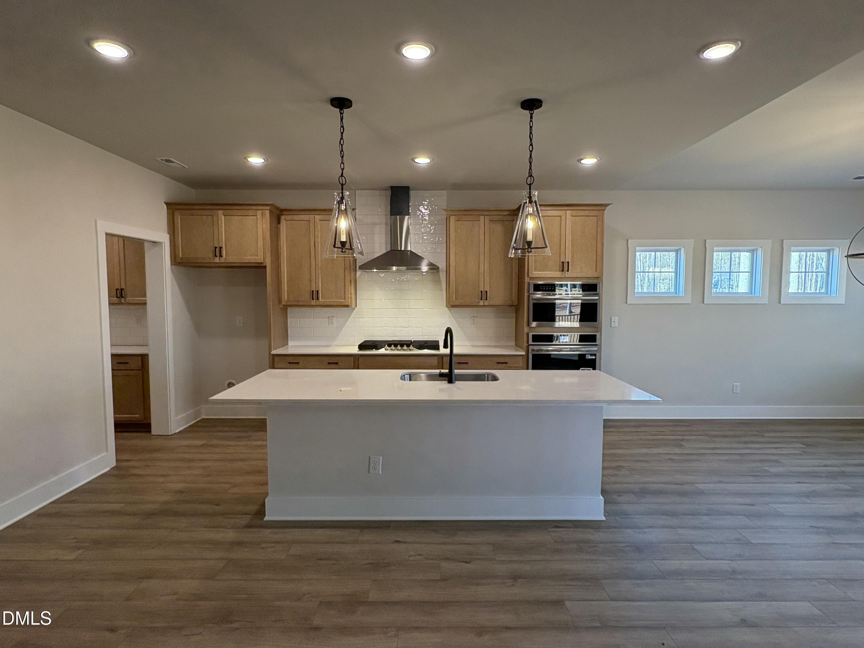 129 Charlotte Knoll Street