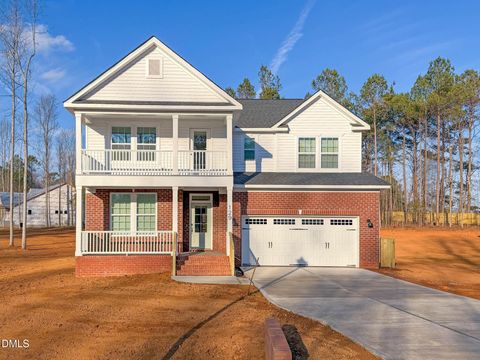 129 Charlotte Knoll Street Zebulon NC 27597