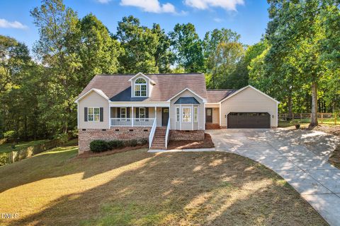 60 Branding Iron Drive Clayton NC 27520