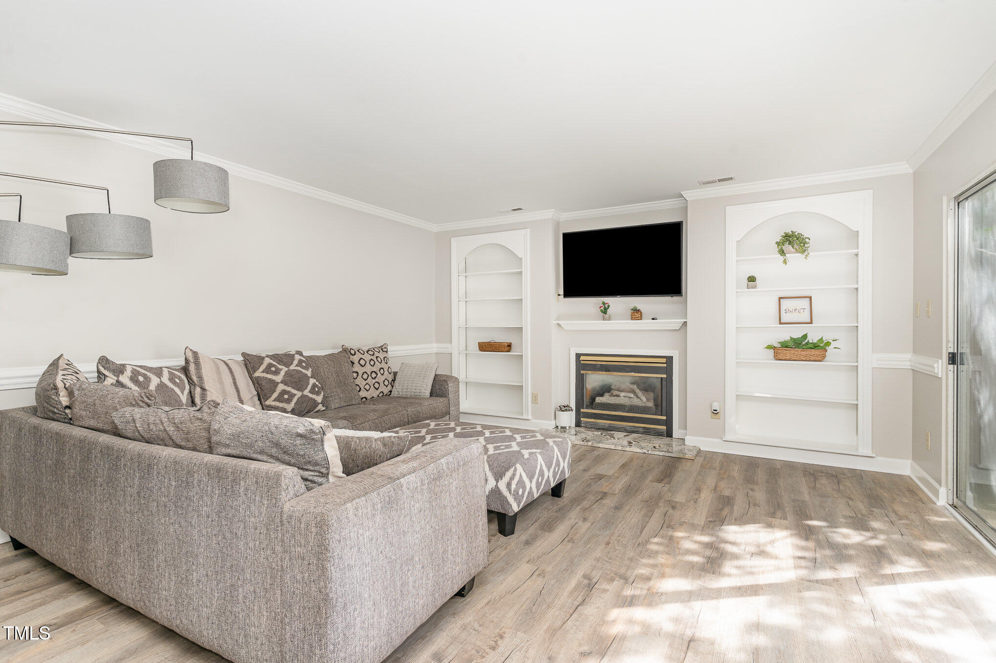 435 Summerwalk Circle 435