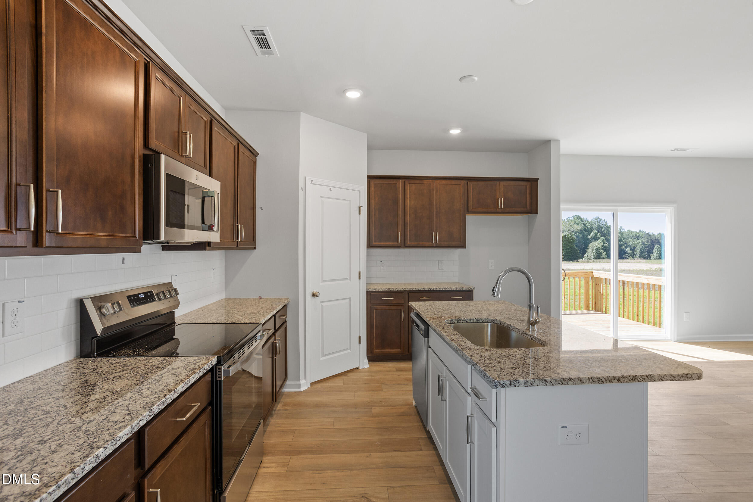 151 Alice Trace Place 6