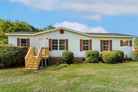 9596 McDougald Road Broadway NC 27505