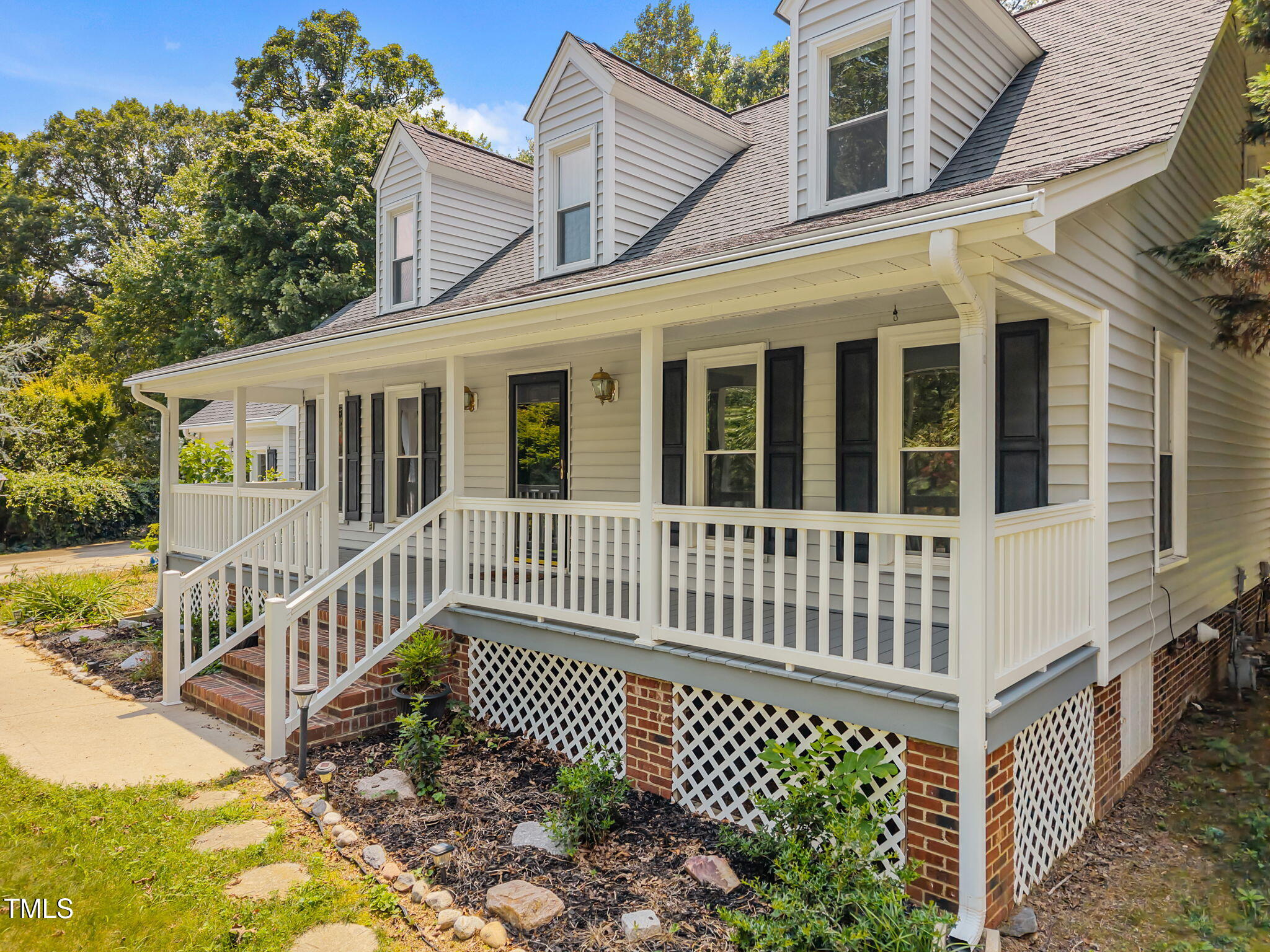 8909 Creekstone Court 11