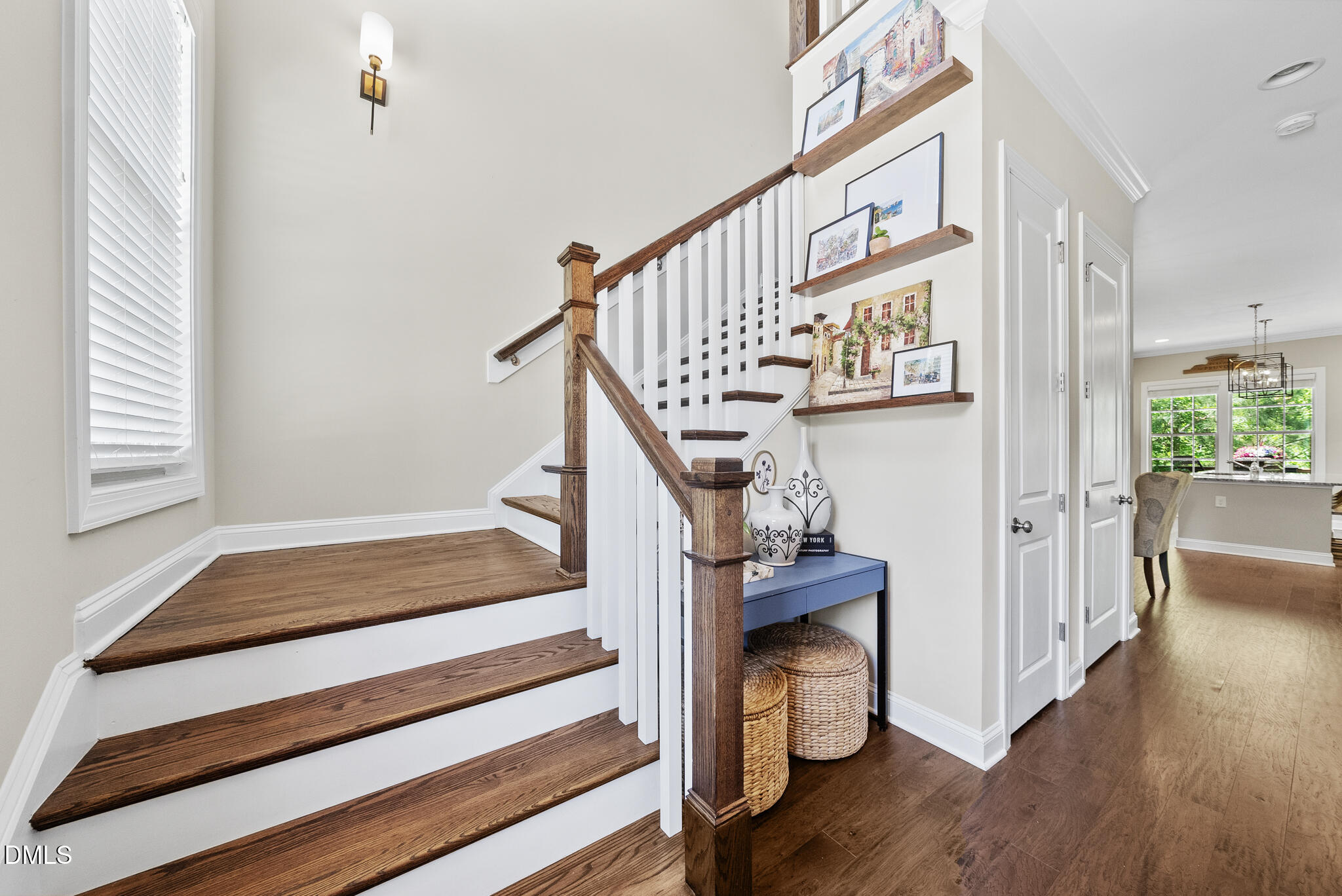 926 Regency Cottage Place