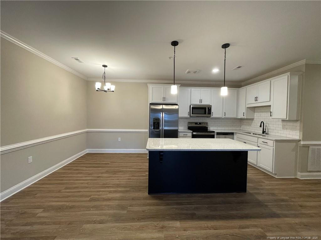 220 Gallery Drive 201