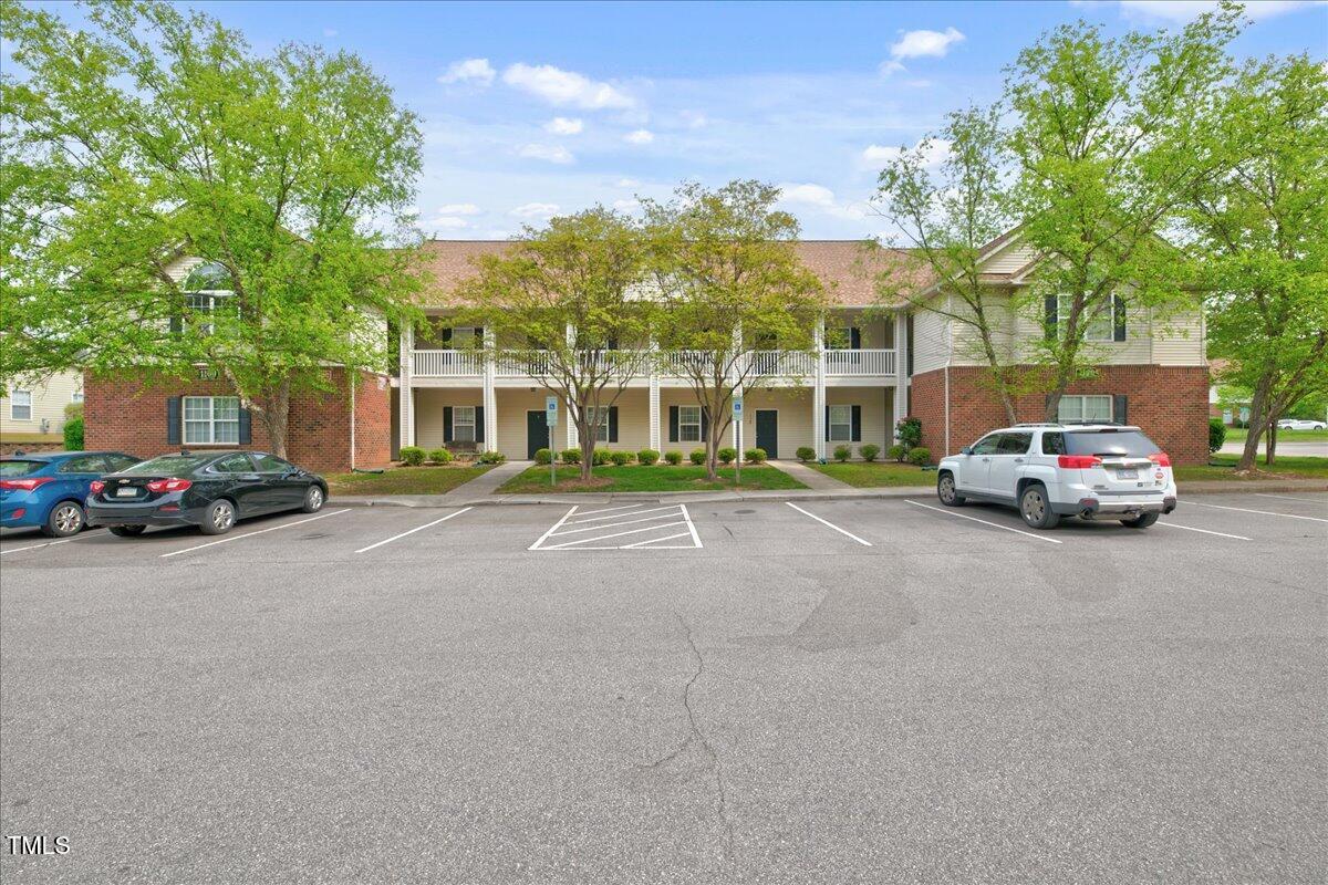 1123 Claret Lane