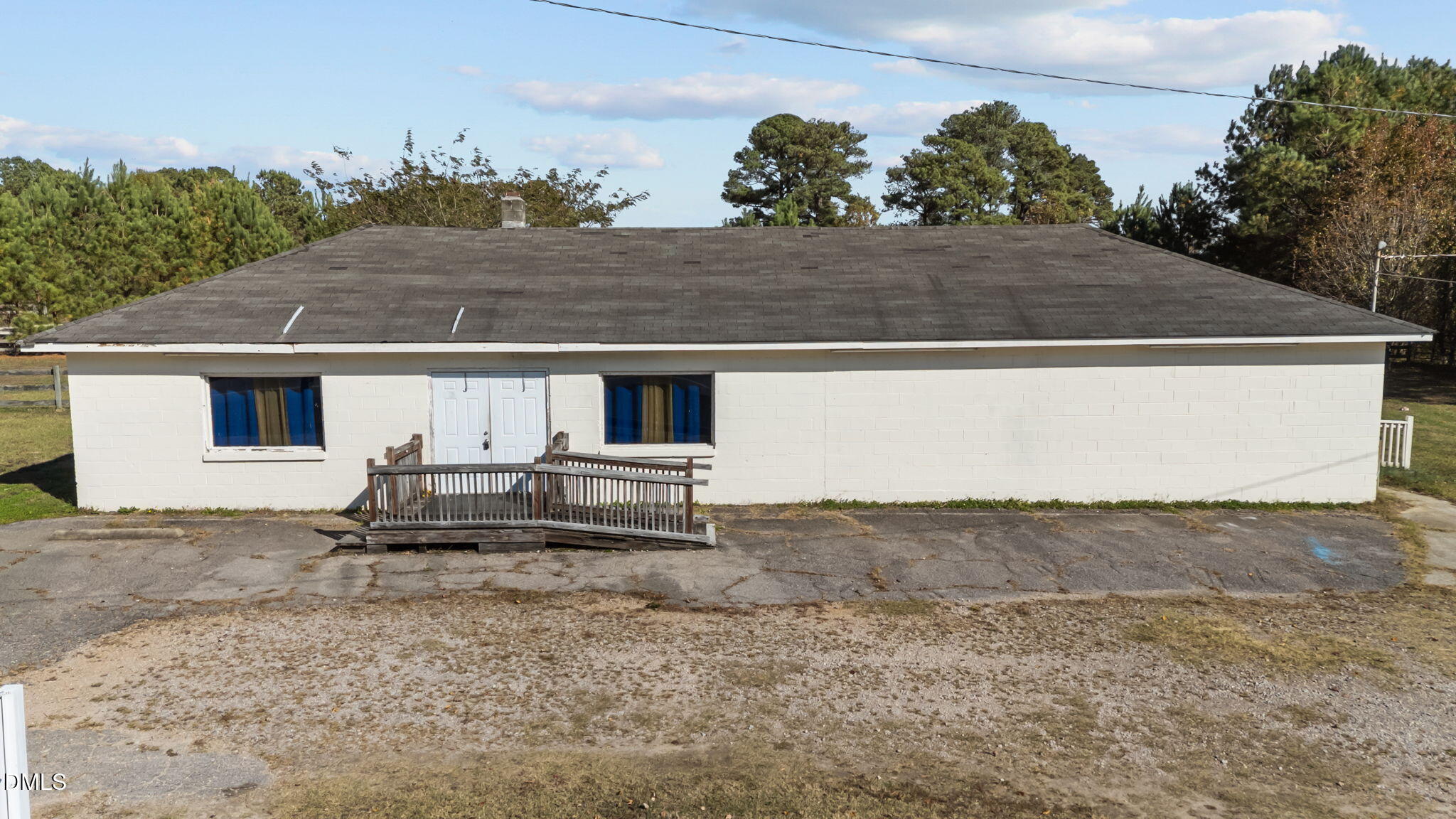 4586 Nc 39 Highway N