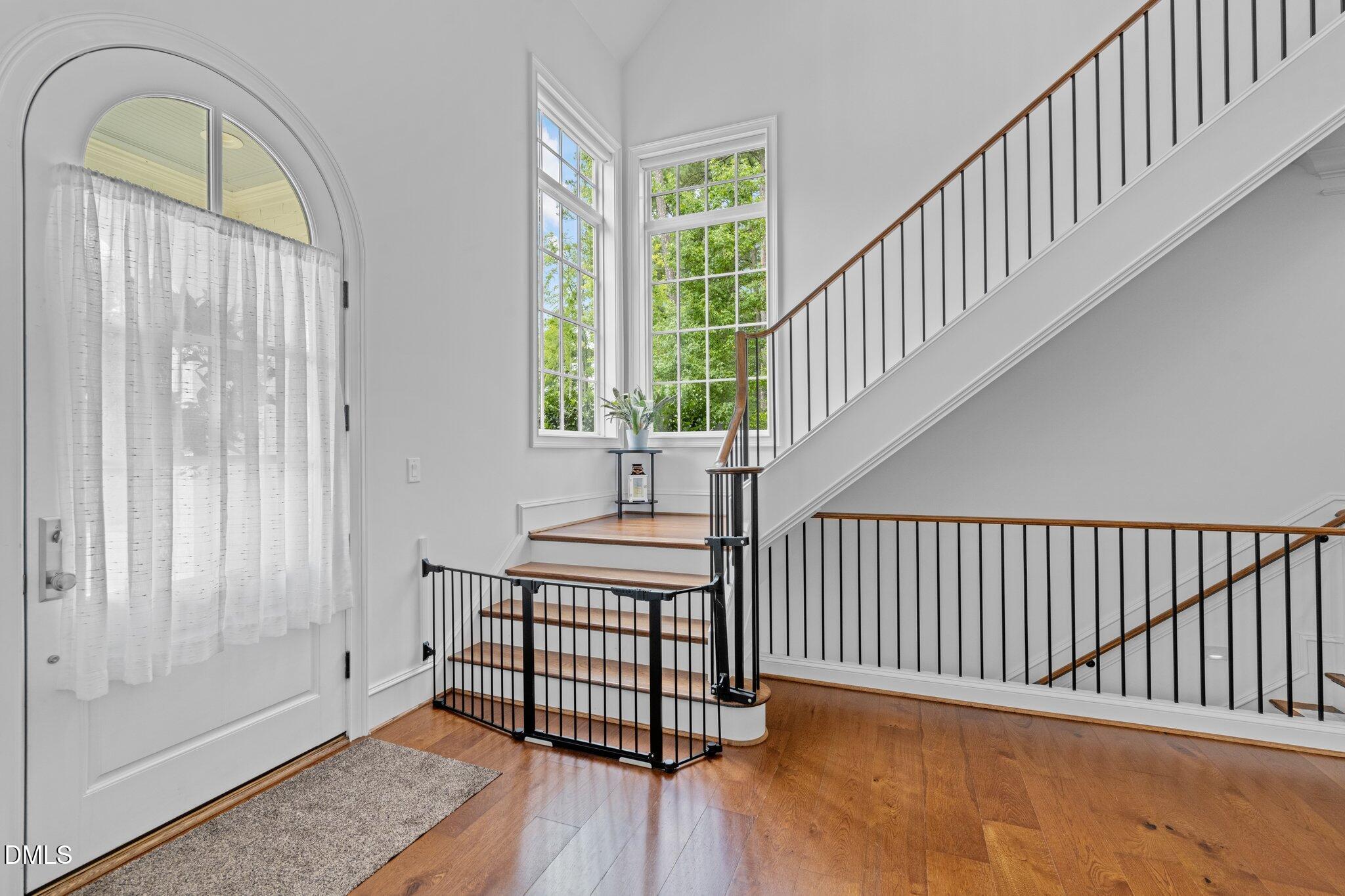 5420 Winding View Lane