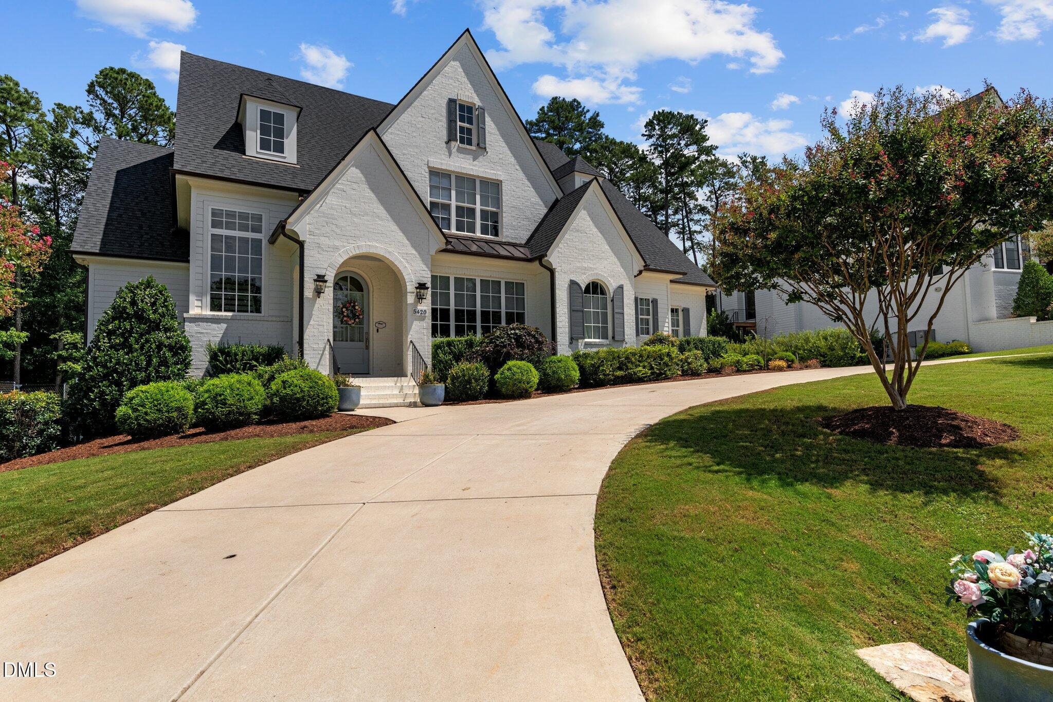 5420 Winding View Lane