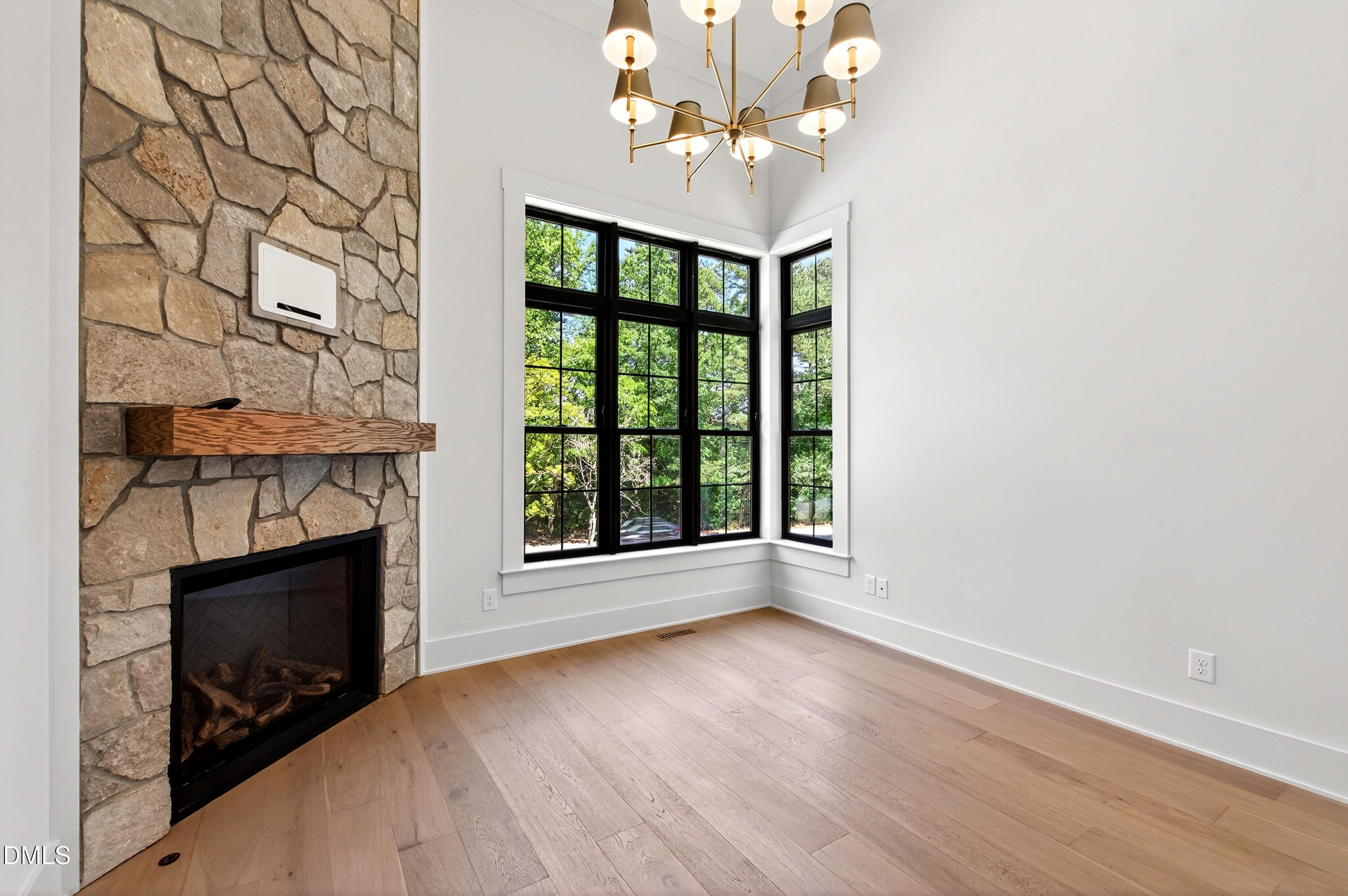 105 Edenburgh Road