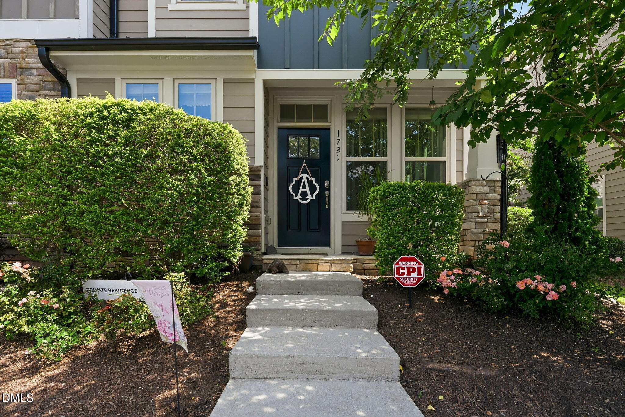 1721 Shady Oaks Drive
