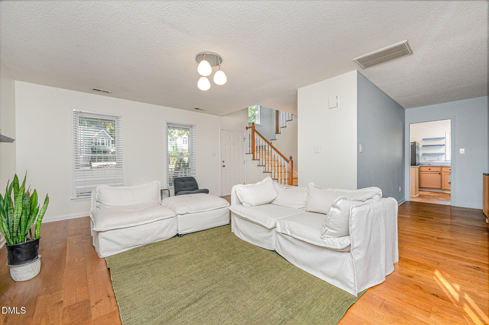 104 Forestchase Court