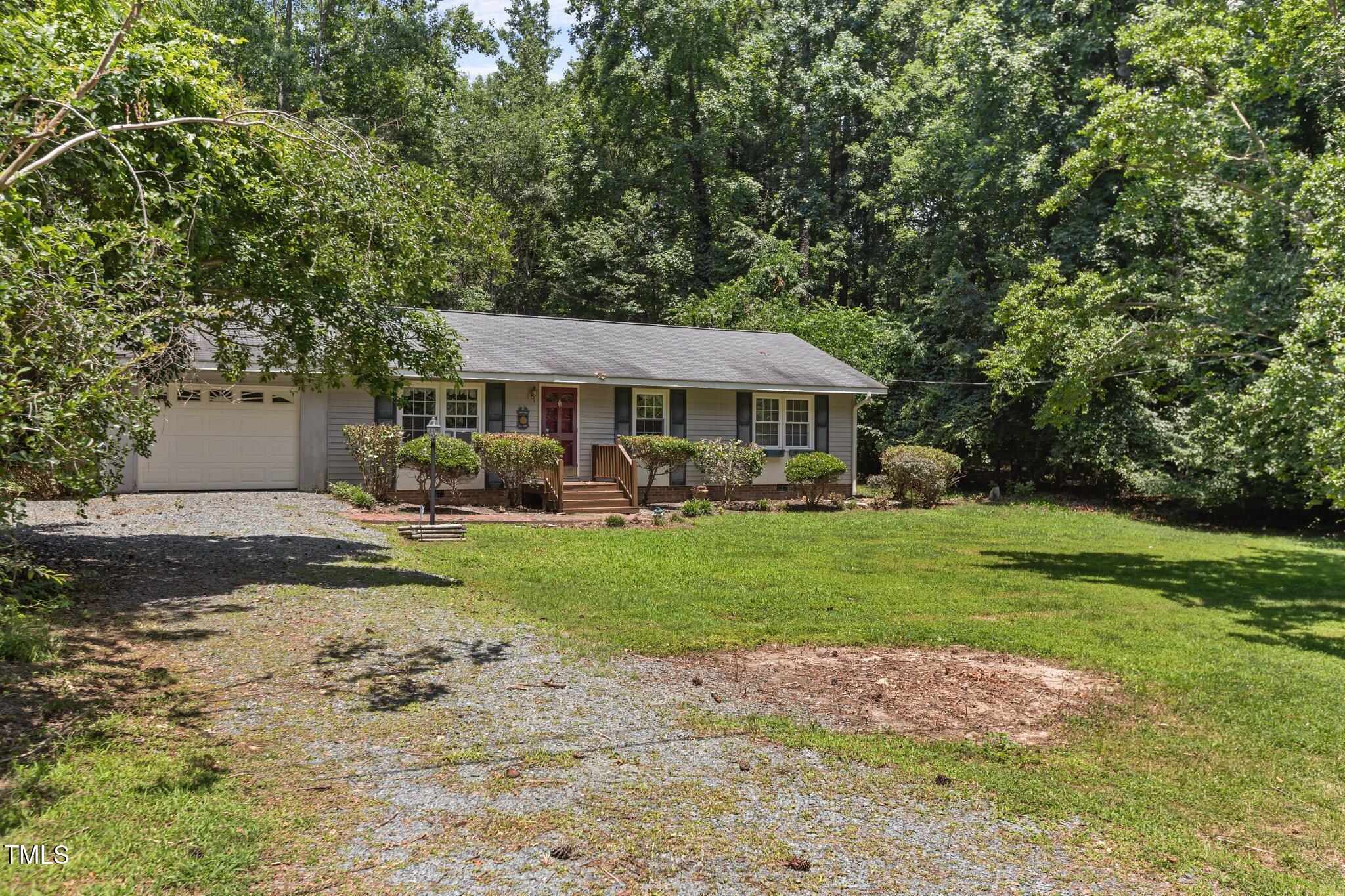 18 Red Pine Road