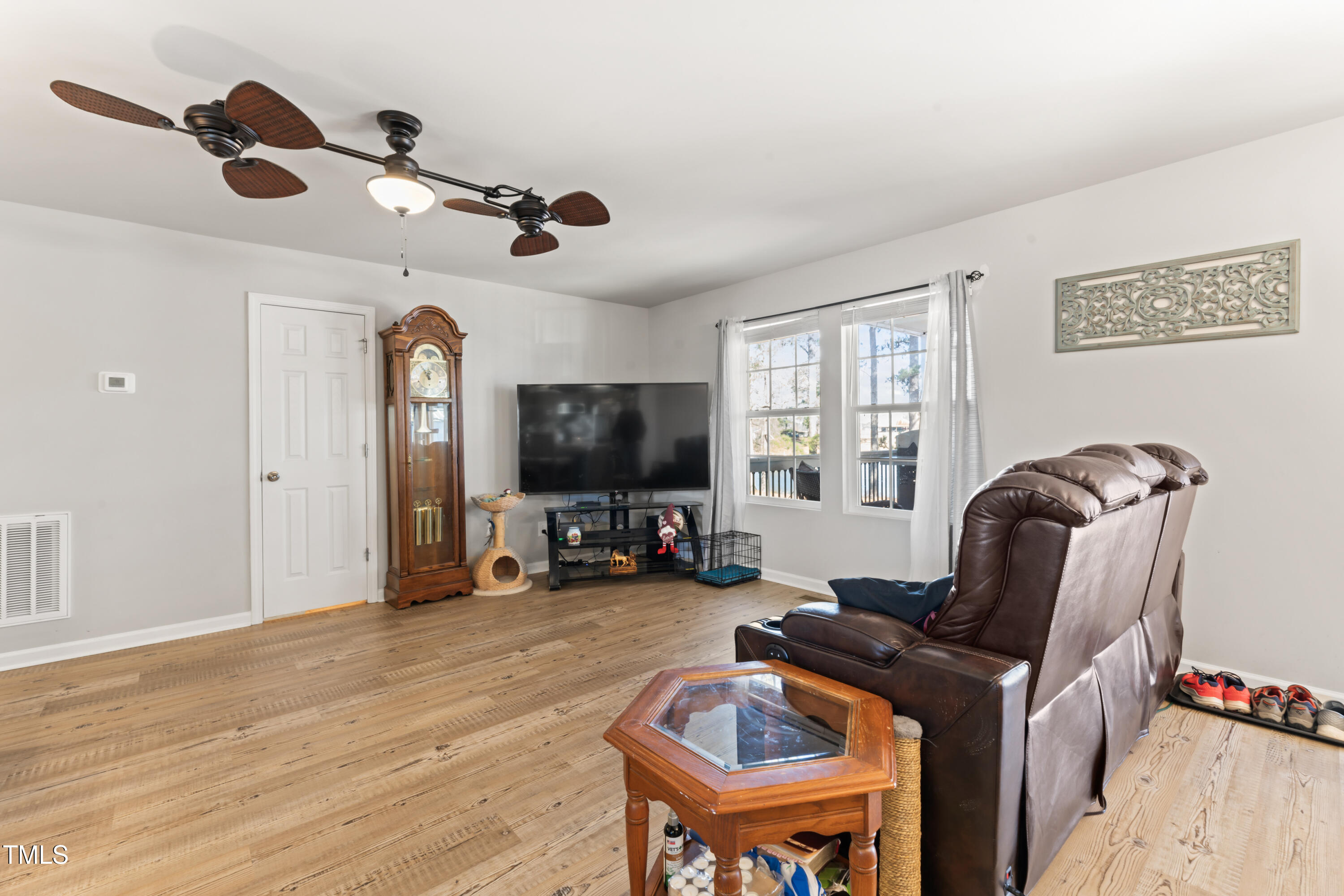 989 Sampson Acres Drive