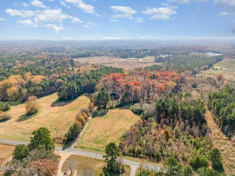 227 Bellview Road Robbins NC 27325