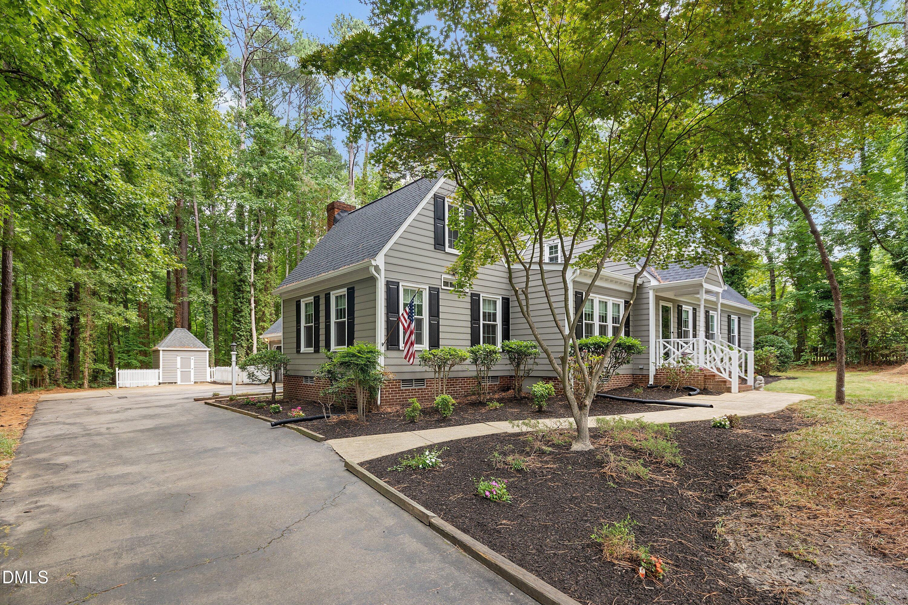 4004 Westwood Lane