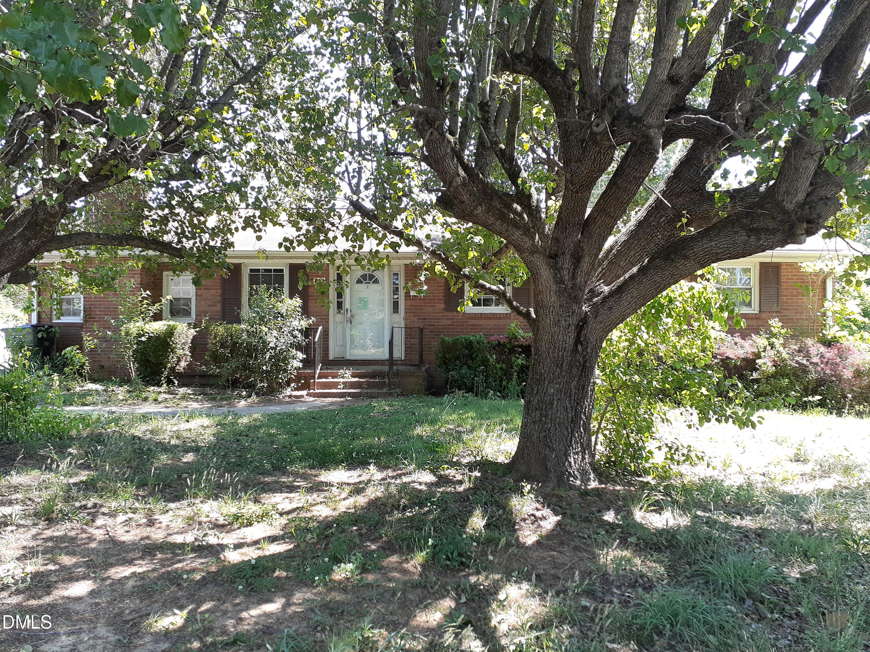 533 N Beaumont Avenue