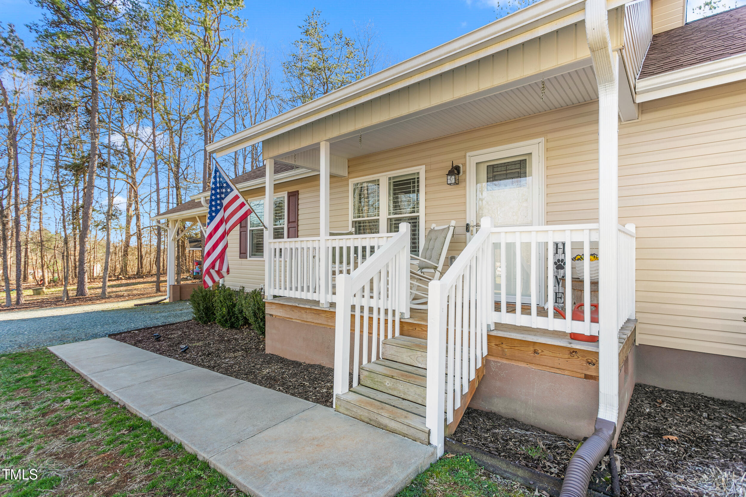 950 W Greensboro Chapel Hill Road