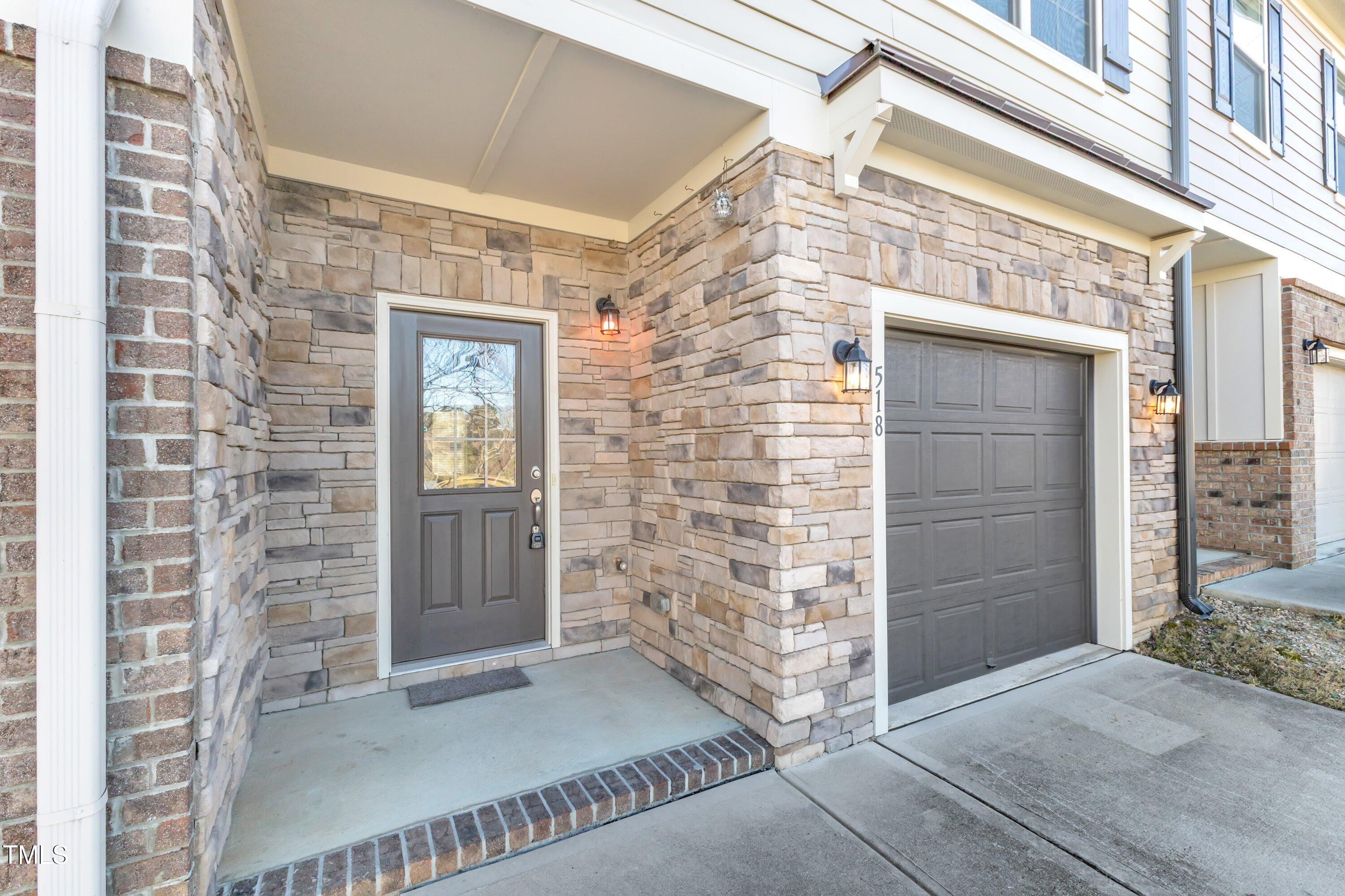 518 Retreat Lane
