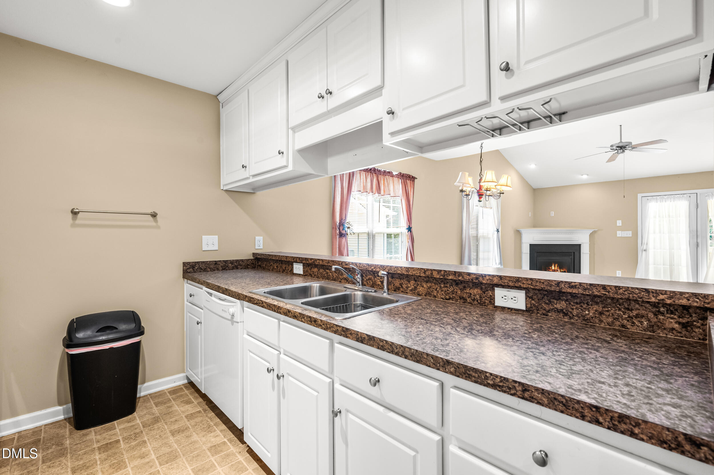 3664 E Cotton Gin Drive