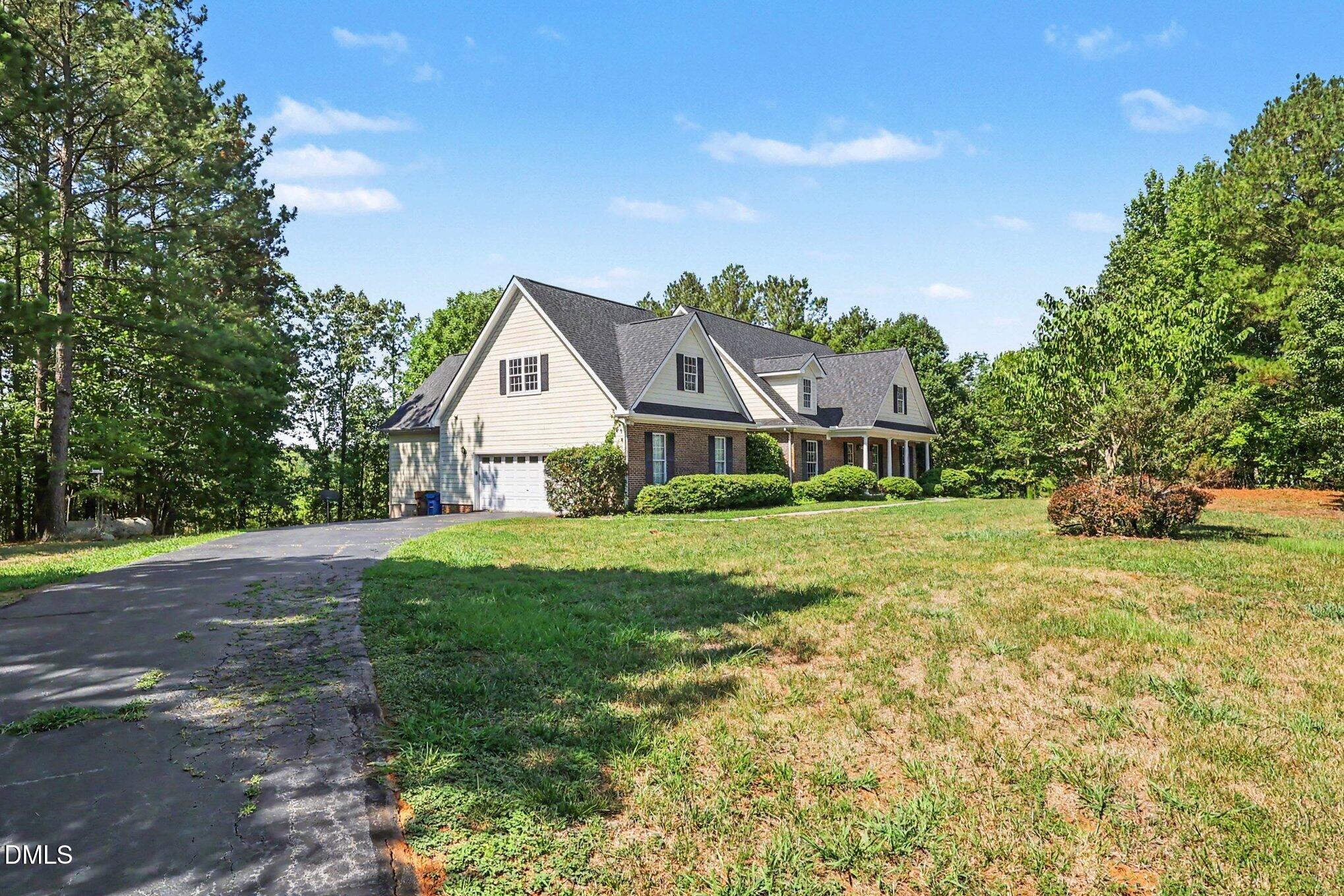 606 Old Chestnut Crossing