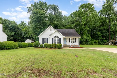 110 Oak Park Drive Benson NC 27504