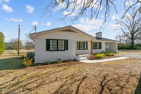 A home in Lillington