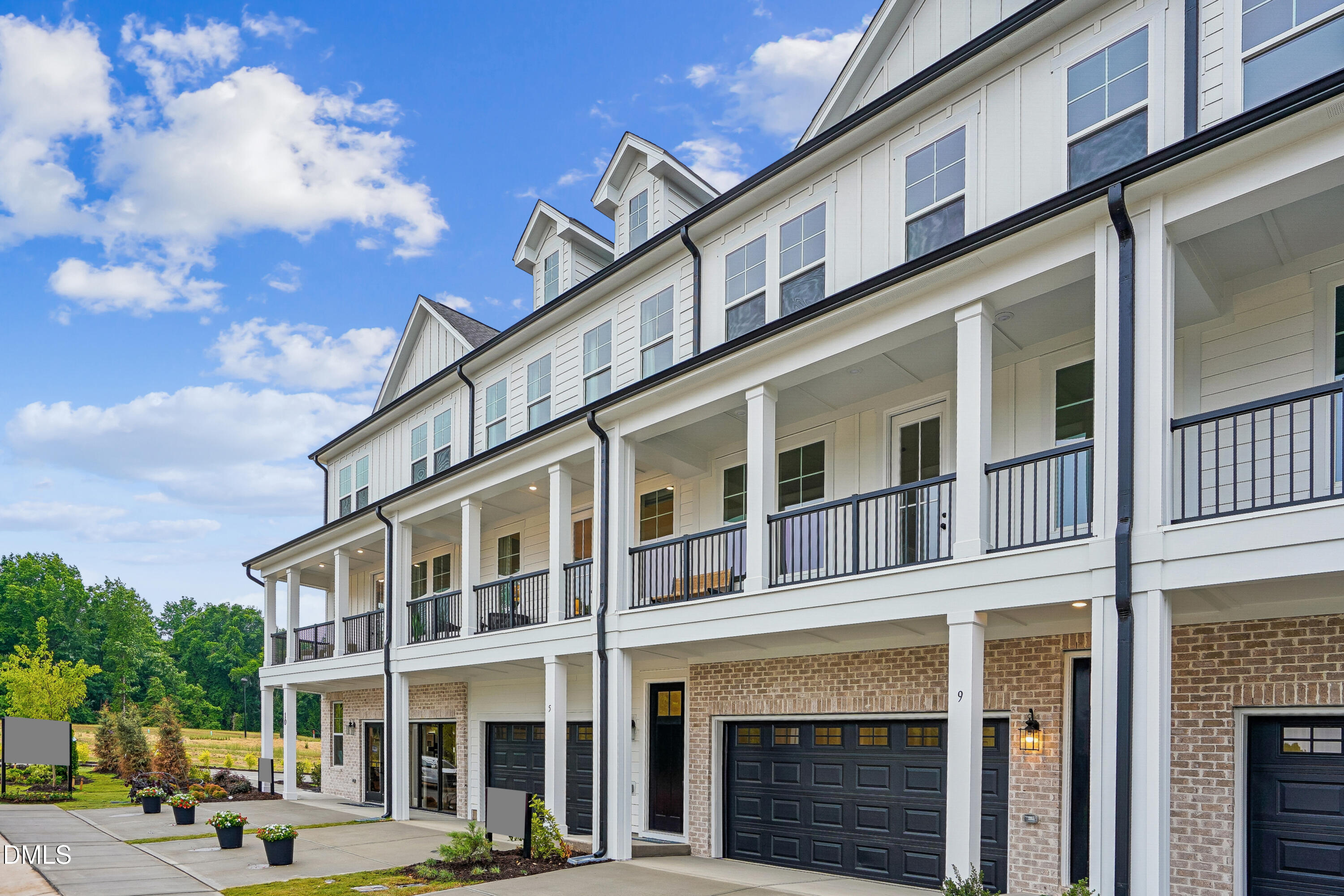9 E Tiger Lily Trail 52