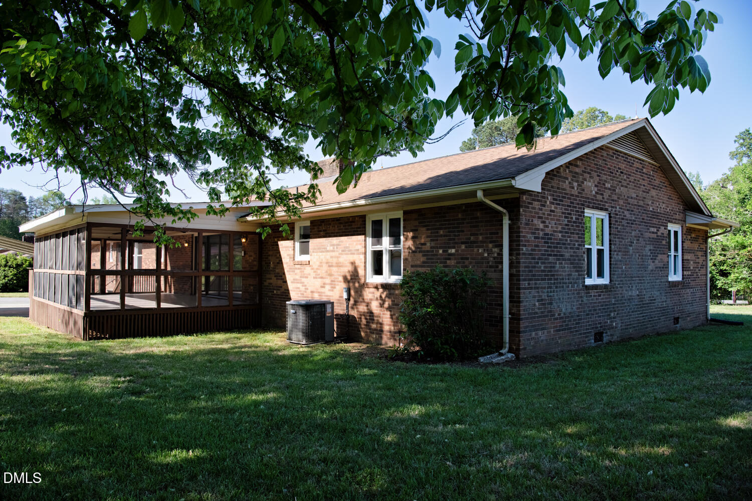 1521 N Nc 87 Highway