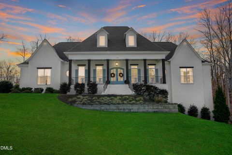 Photo of 297 Diamante Drive, Clayton, NC 27527 (MLS # 10141494)