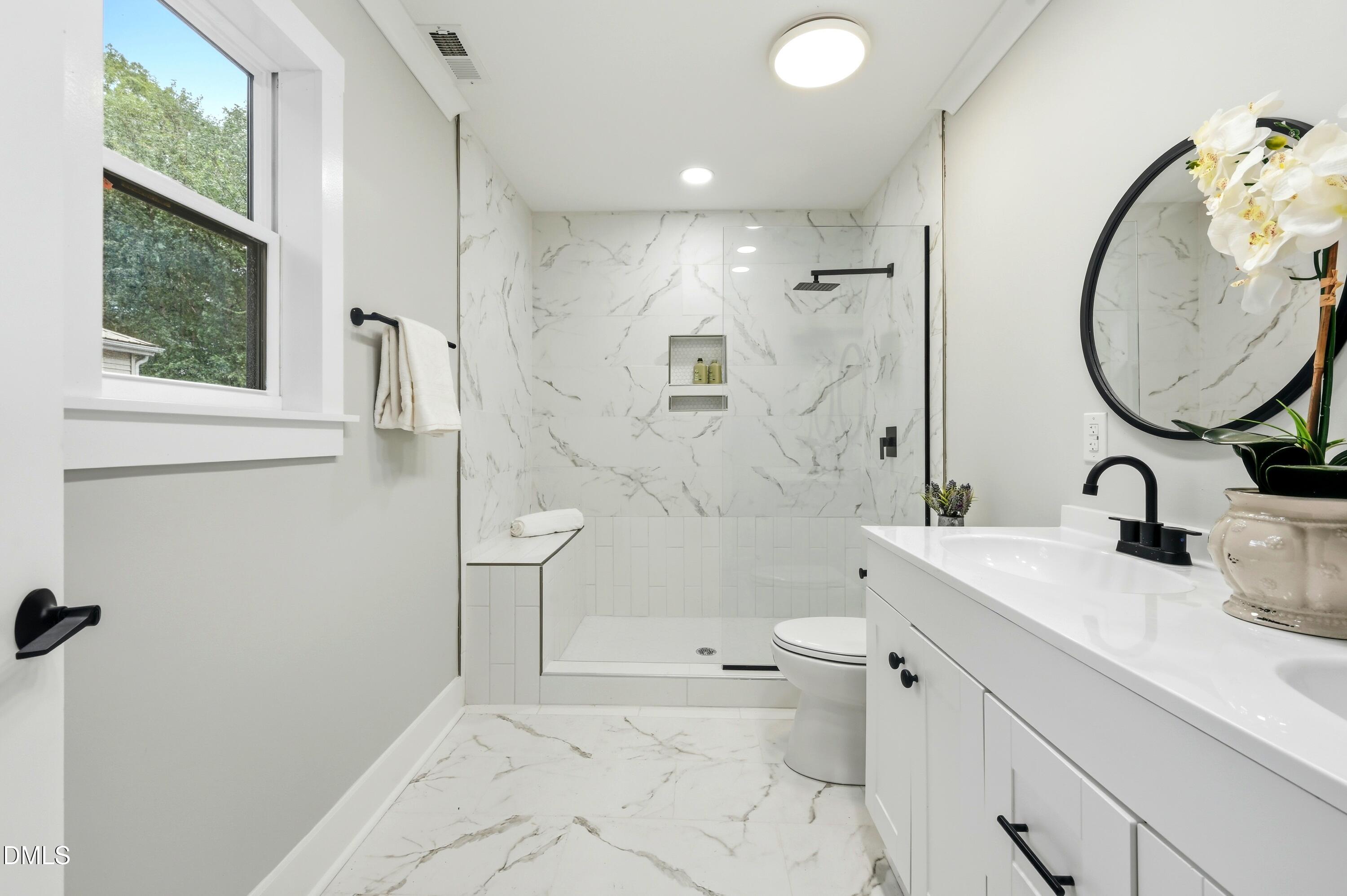 Durham, North Carolina 27705, United States, 3 Bedrooms Bedrooms, ,2 BathroomsBathrooms,Residential,Active,224724