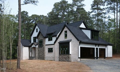 Photo of 35 Big Bear Drive, Pittsboro, NC 27312 (MLS # 10166711)
