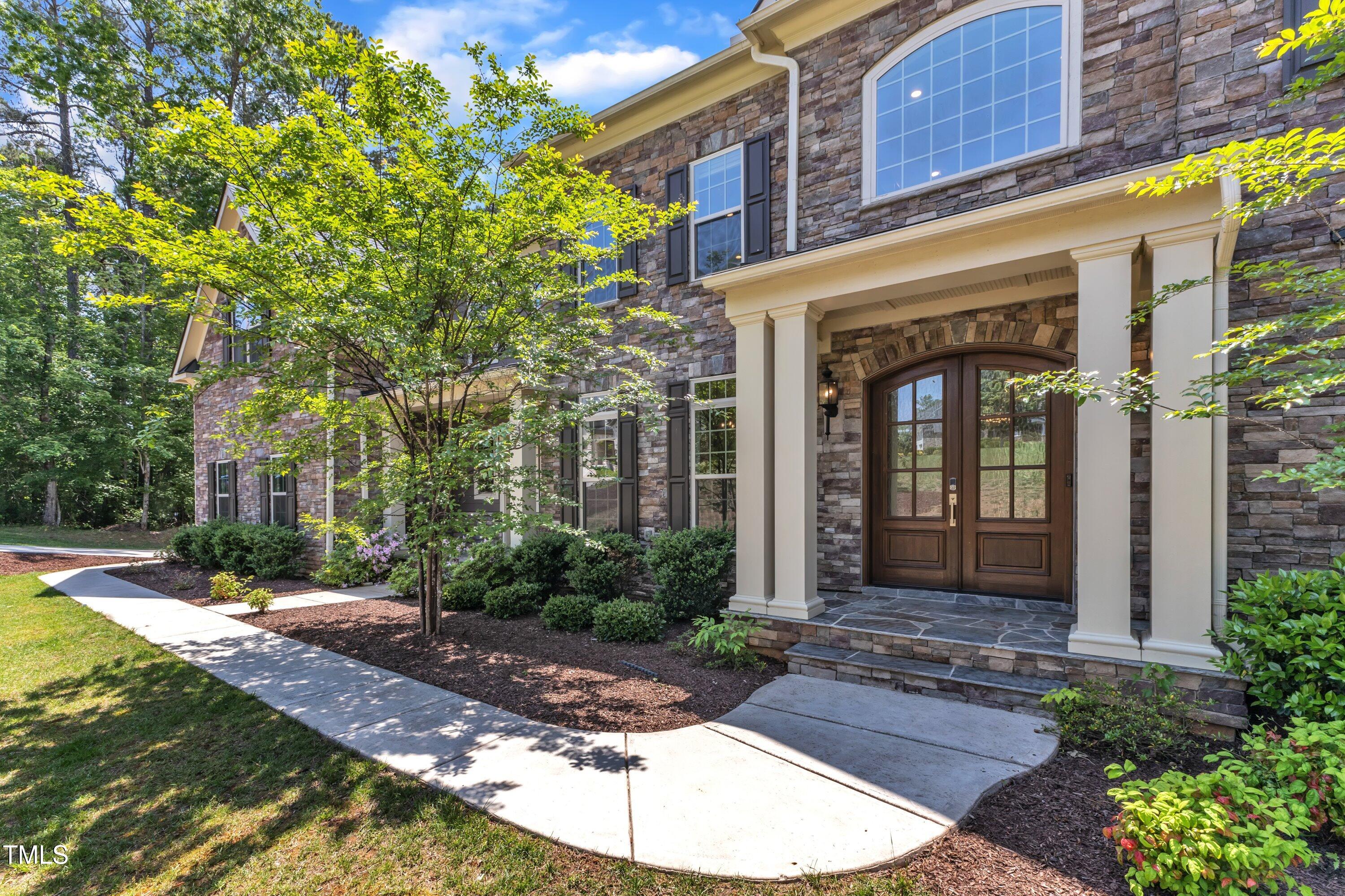 7304 Hasentree Club Drive