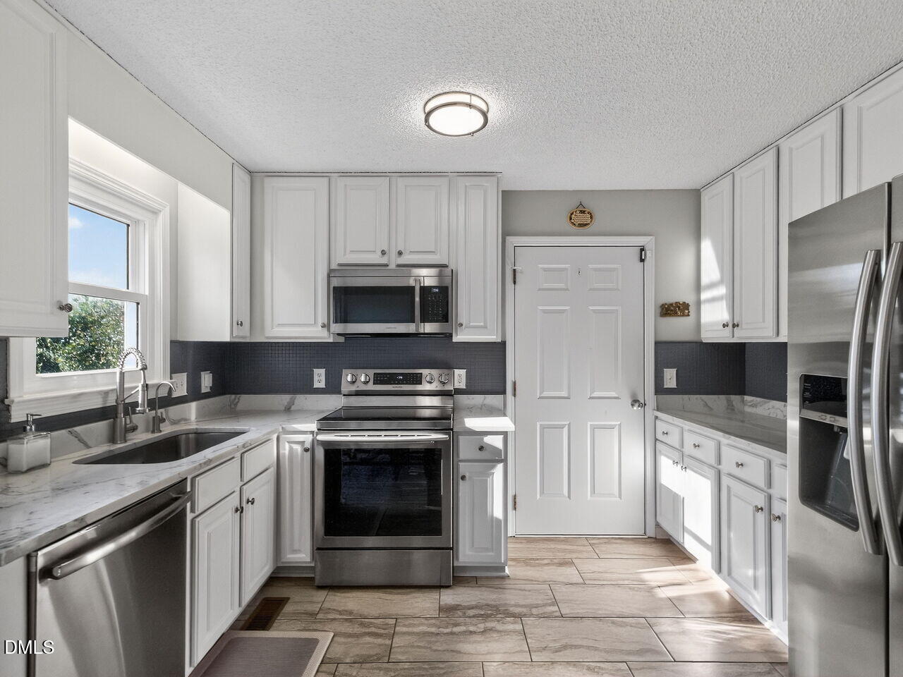 1016 Blue River Farm Drive