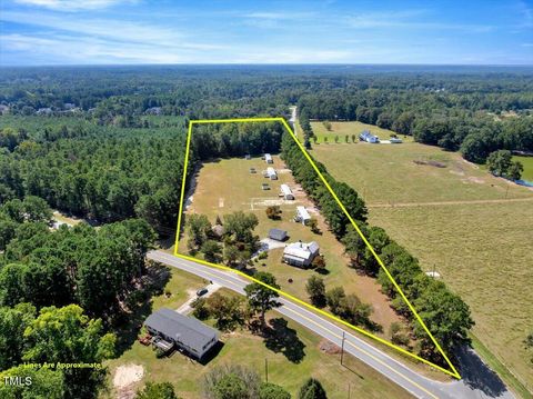 2172 Amelia Church Rd Road Clayton NC 27520
