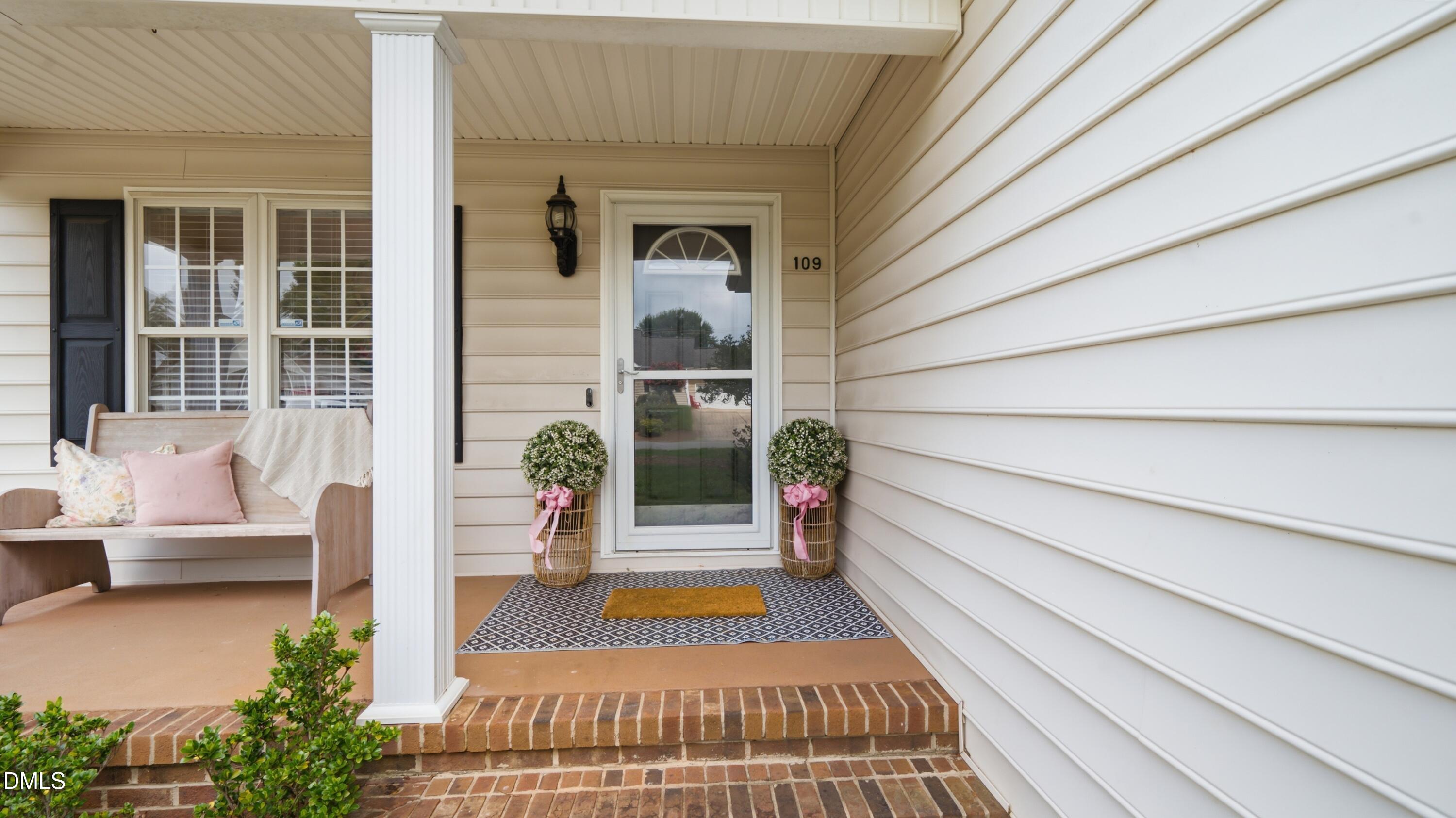109 Cale Drive