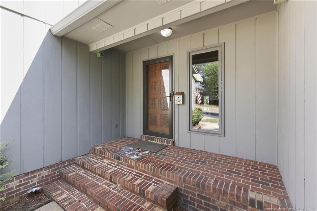2908 Wedgeview Drive