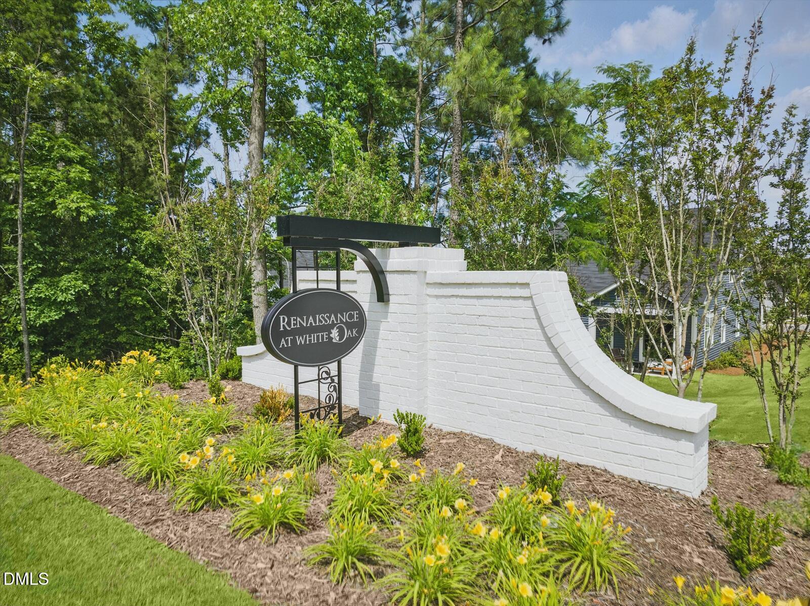 399 Chesapeake Commons Street 123