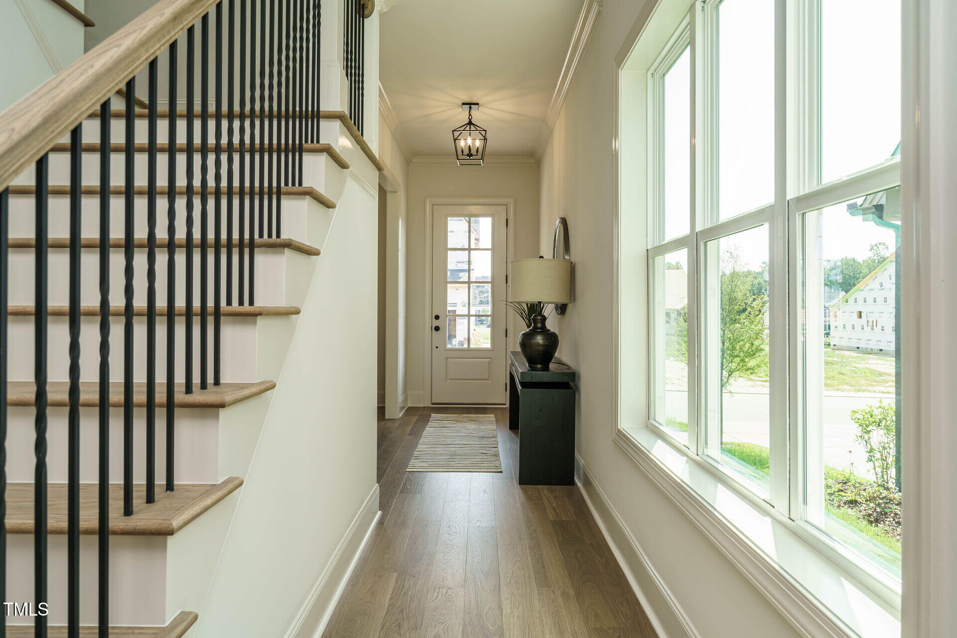 755 W Holly Springs Road