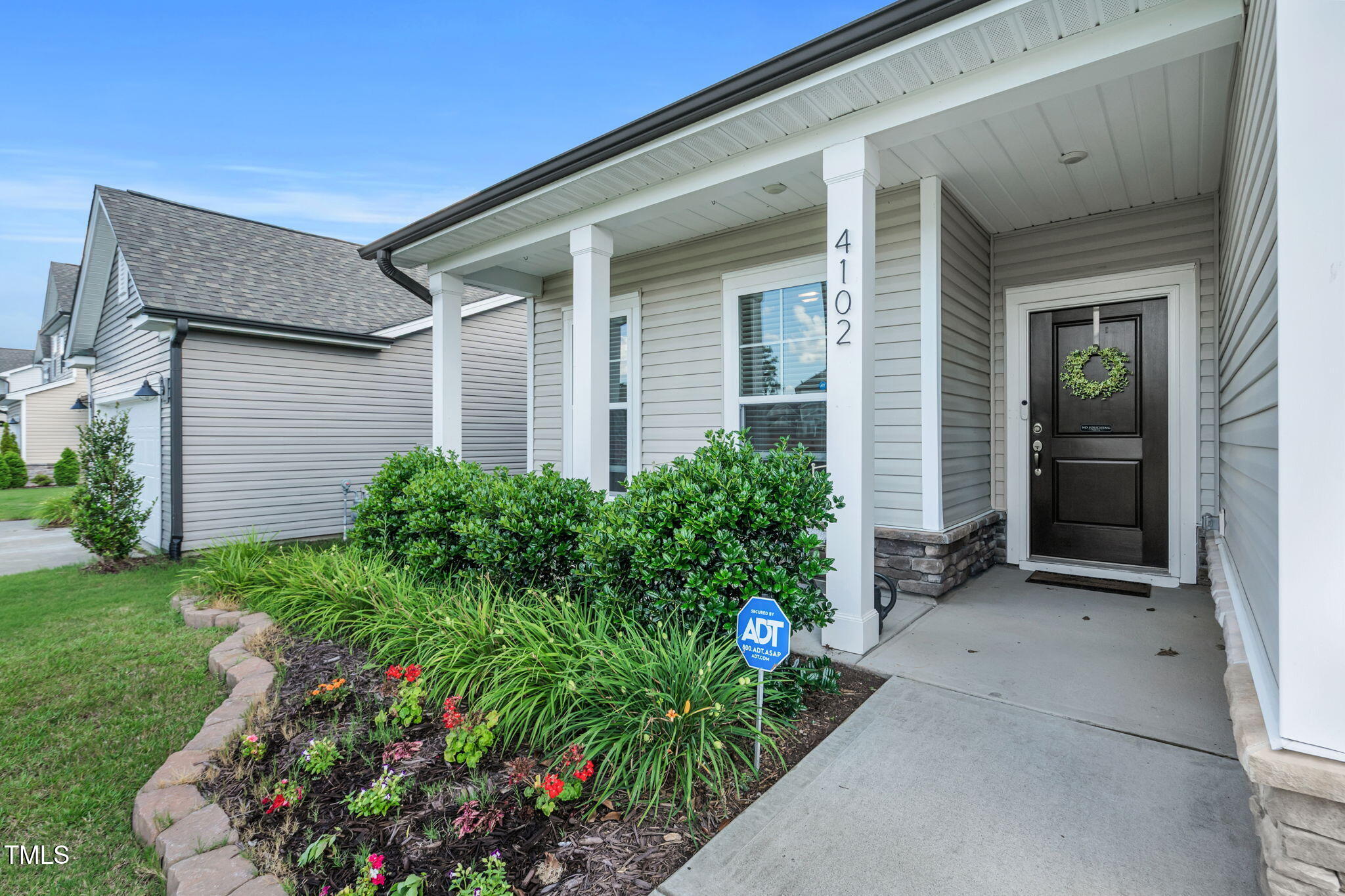 4102 Catfish Way