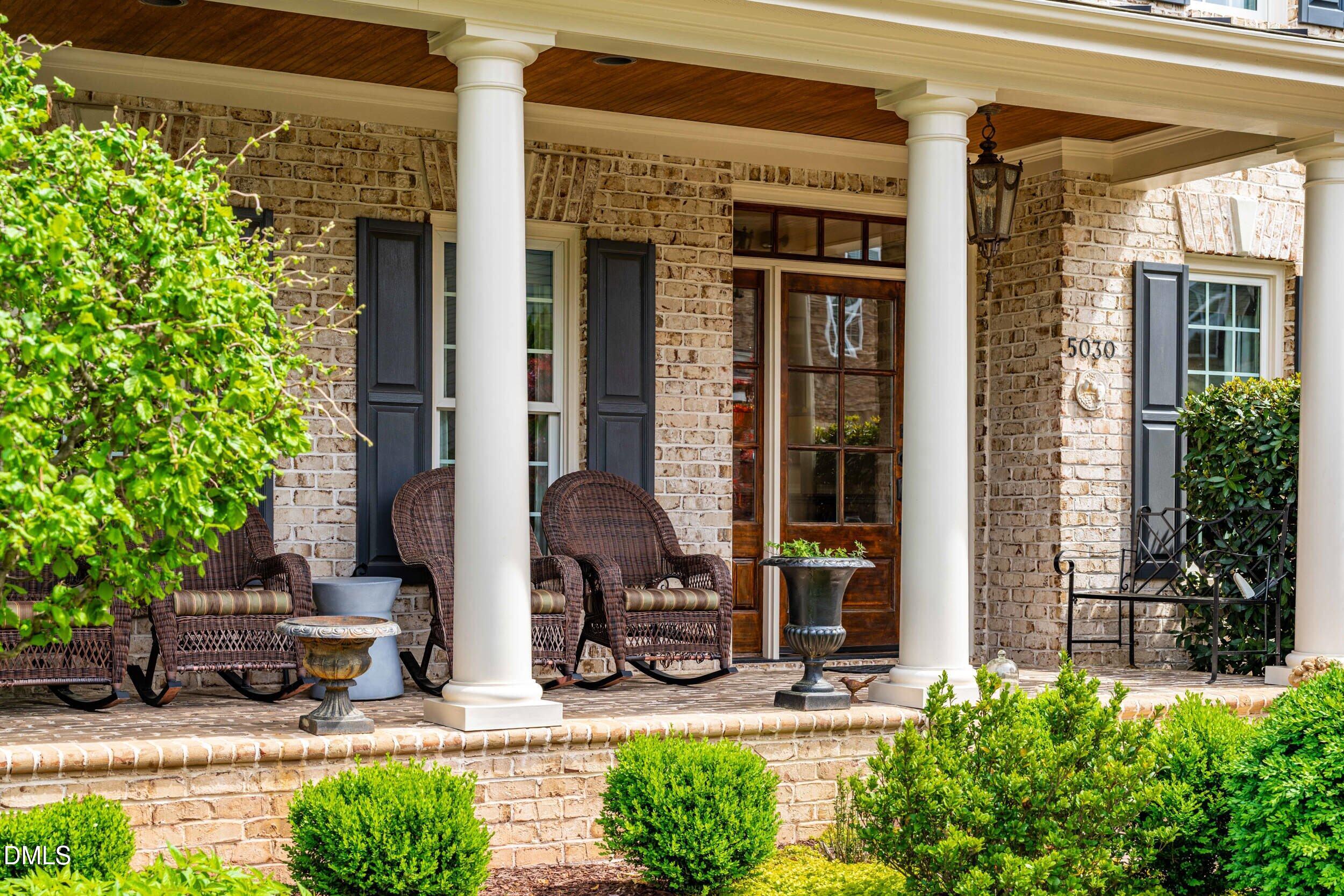 5030 Myrtle Oak Drive