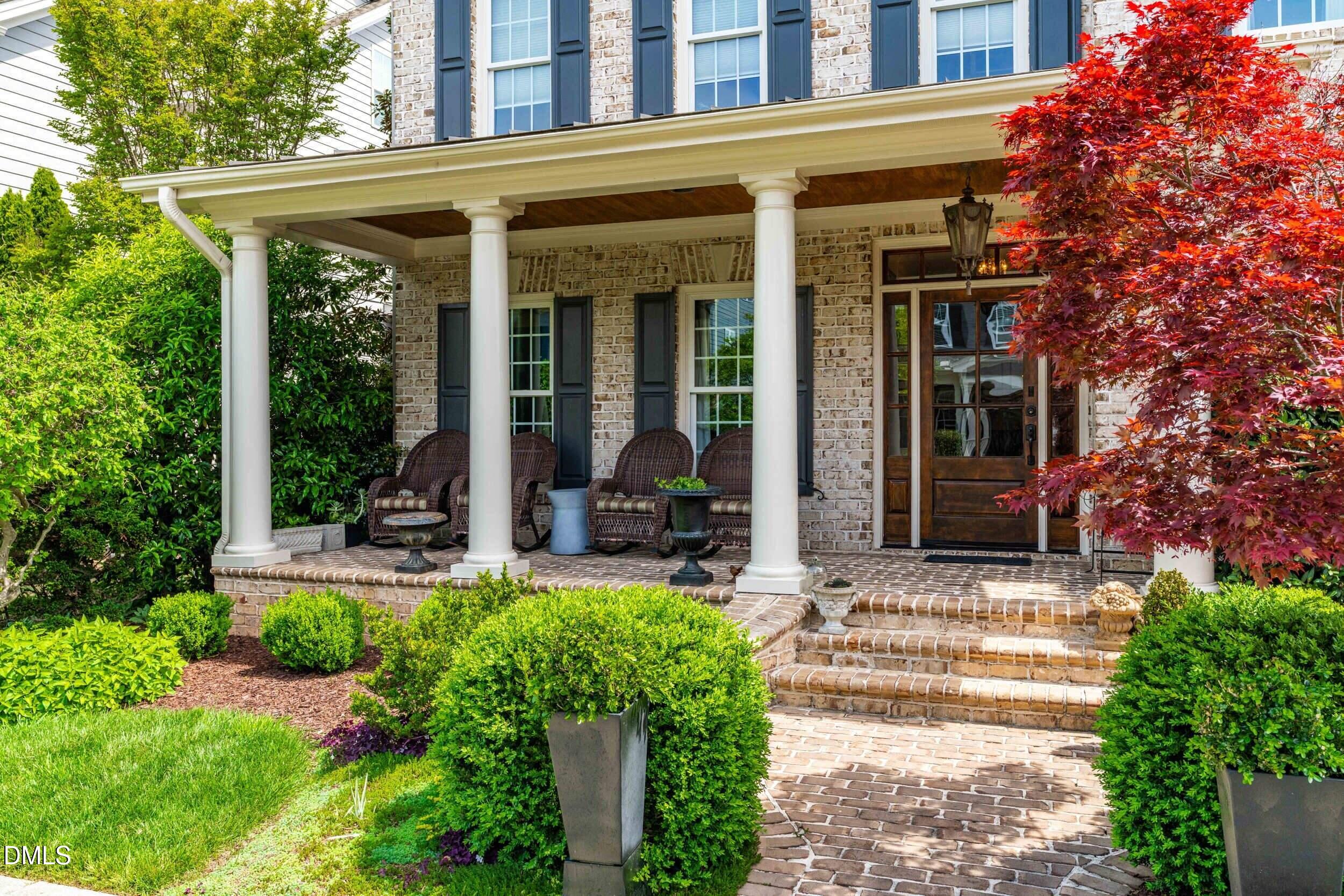 5030 Myrtle Oak Drive