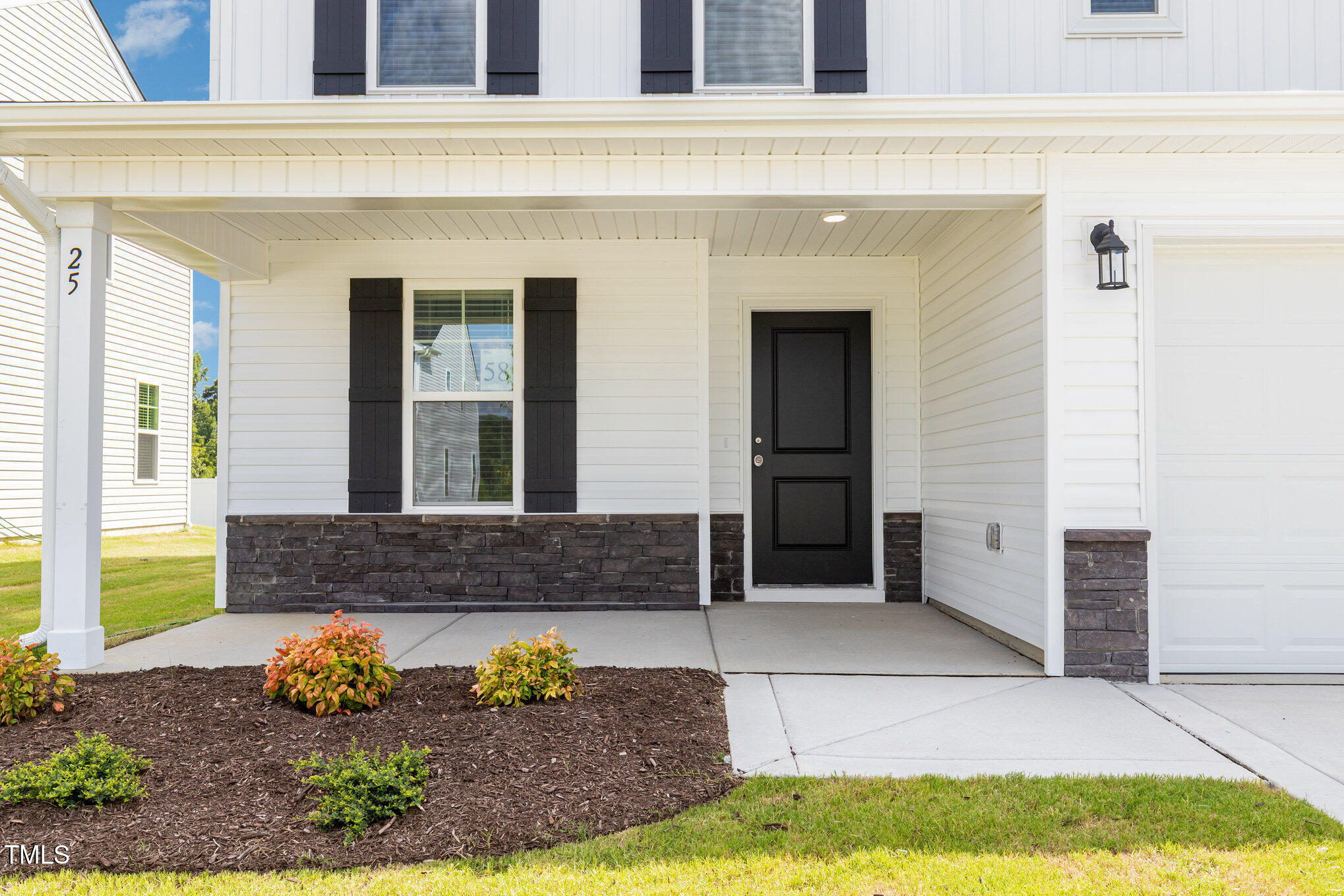 25 W Emily Gardens Drive