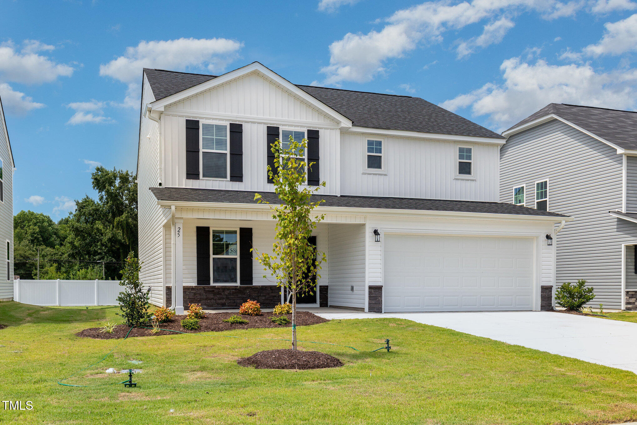 25 W Emily Gardens Drive